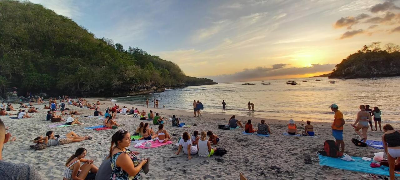 D'Lebah Homestay Đảo Đảo Nusa Penida Ngoại thất bức ảnh